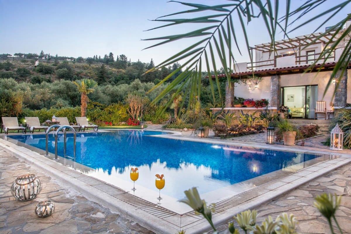 Chania Secluded Gem - Kallithea Private Pool Villa Pemonia Екстериор снимка